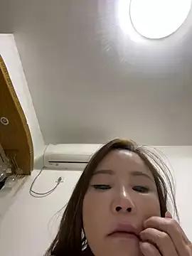 maymayzhang from StripChat
