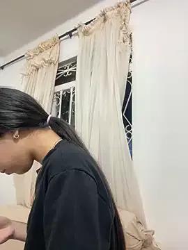 Photos of Mayte_21 from StripChat is Freechat