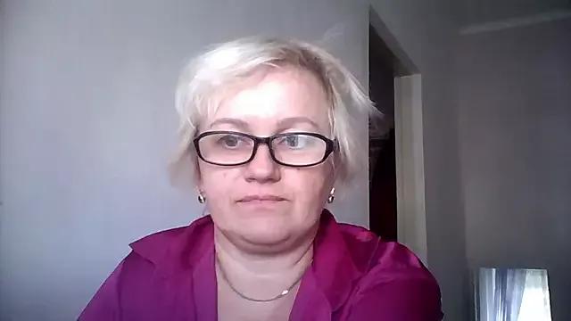 Mayya4321 from StripChat
