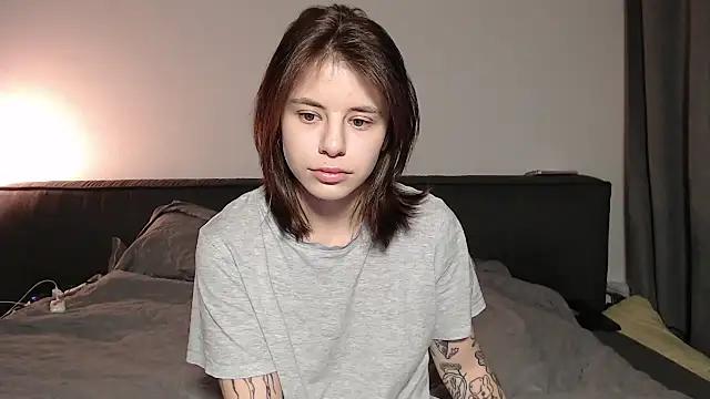 MazzyDoll from StripChat