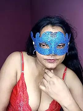 MEERAcle from StripChat