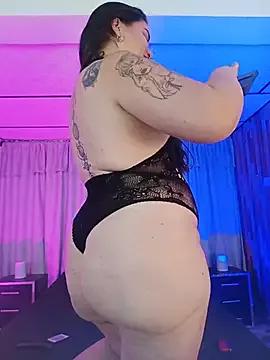 Megann_32 from StripChat is Freechat