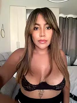 MegannHills from StripChat is Freechat