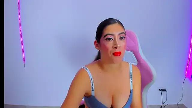 MeganWhite3 from StripChat is Freechat
