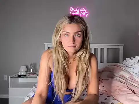 meggsworld from StripChat