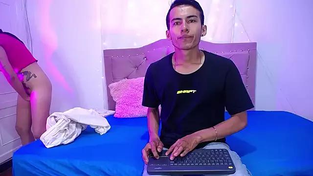 Meii_ft_dan webcams show profile image 