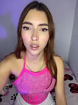 Melody_rouxxx from StripChat is Freechat