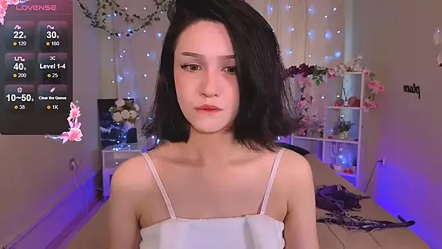 Meowfin from StripChat is Freechat