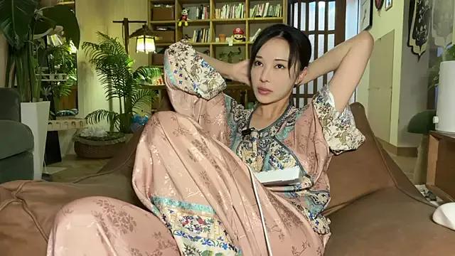 meowLili from StripChat is Freechat