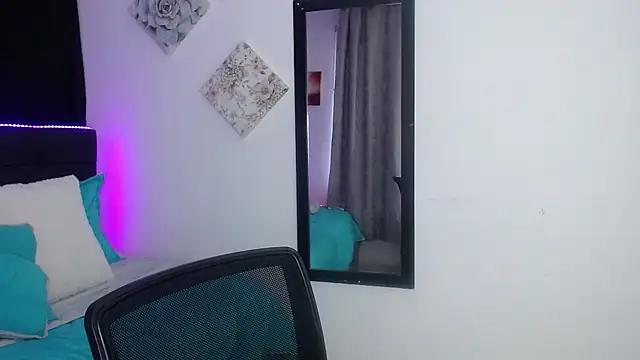 Meredith_xx from StripChat
