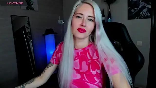 Mermaid_N from StripChat