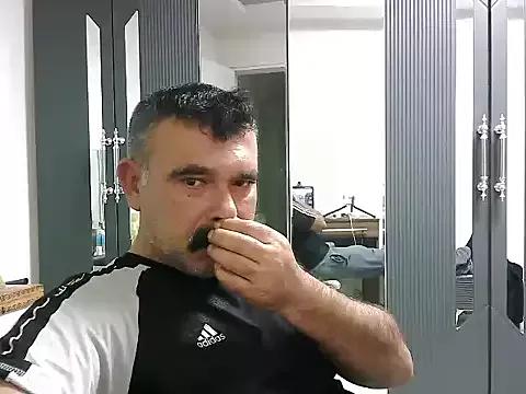 Meroglu45 webcams show profile image 