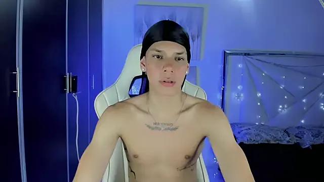 MH_Bisuu from StripChat is Freechat