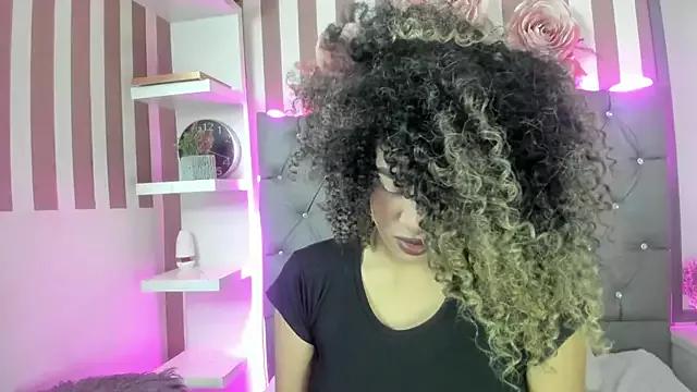 Mia-Danger webcams show profile image 
