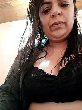 Photos of Mia-Glow from StripChat is Freechat