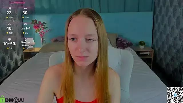 Mia_E1fie from StripChat is Freechat