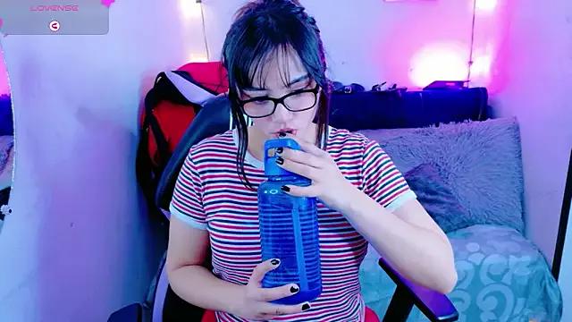 Mia_Haruno webcams show profile image 