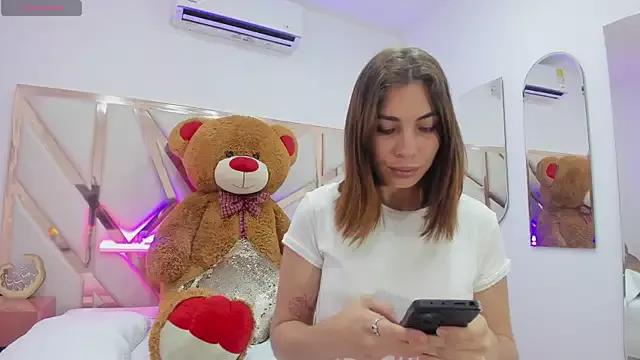 Mia_Parissi webcams show profile image 