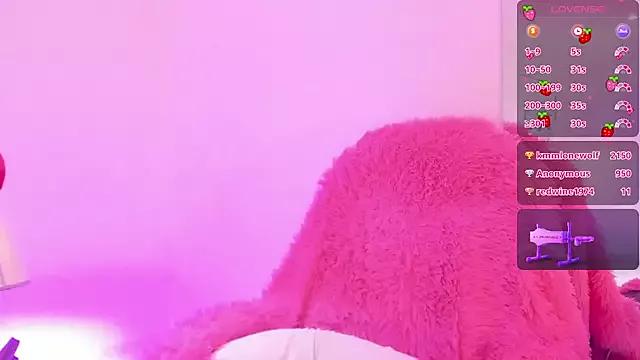 Miaa_Cameron from StripChat is Freechat