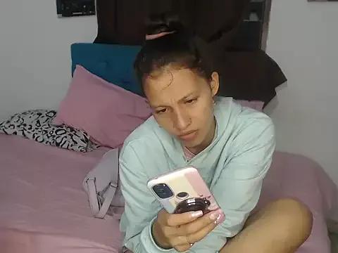Miaa_petitex from StripChat