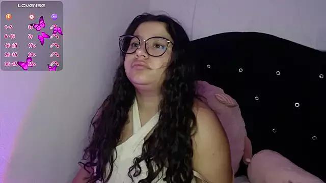 Miaa_Smiith1 from StripChat