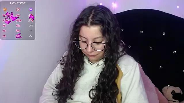 Miaa_Smiith1 from StripChat