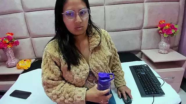 Miaa_Smiith_ from StripChat