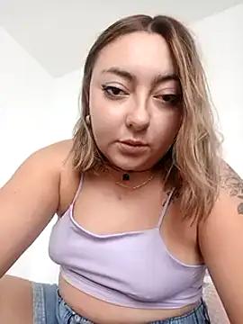 miaawild from StripChat