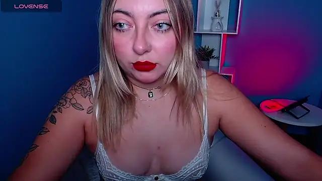 miaawild from StripChat