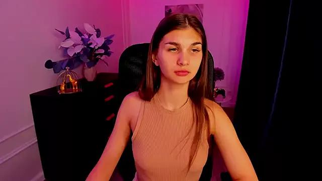 MiaAxel from StripChat