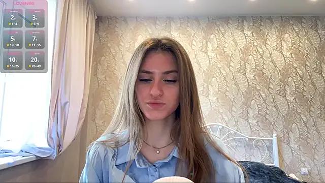 Miainheat webcams show profile image 