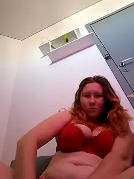 MiaKissy from StripChat is Freechat