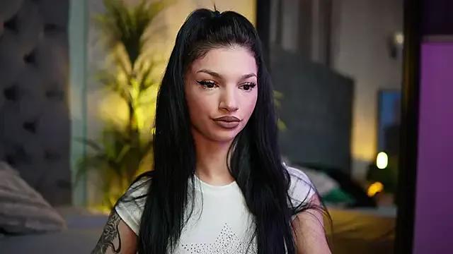 MiamiCoffee from StripChat