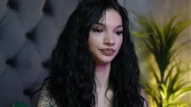 MiamiCoffee from StripChat