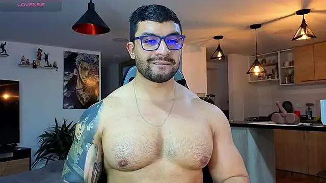 Michael_Diamond from StripChat is Freechat