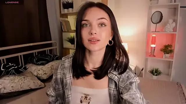 MichelleeRossf from StripChat is Freechat