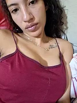 MichelleOf webcams show profile image 