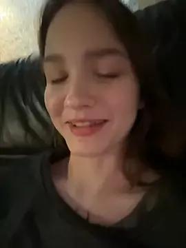 MichelleRoux from StripChat is Freechat