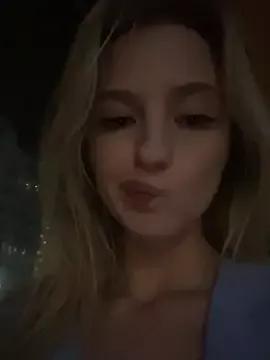 MickeyMyers from StripChat is Freechat