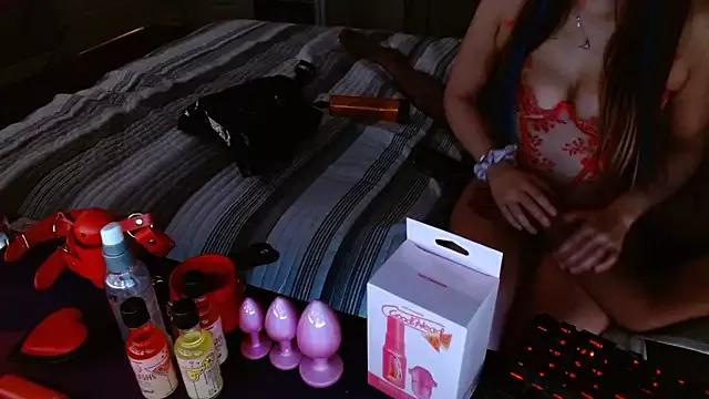 midnightprincessxo from StripChat is Freechat