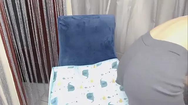 Miixue3 from StripChat