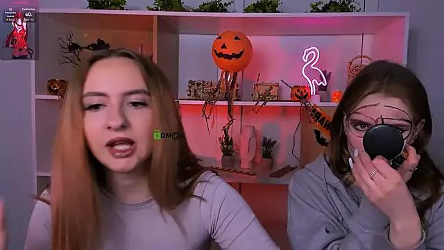 mila_glow1 from StripChat is Freechat