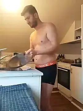 Milf-_-Hunter from StripChat is Freechat