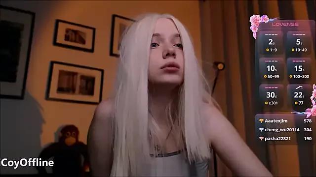 mili_coy from StripChat