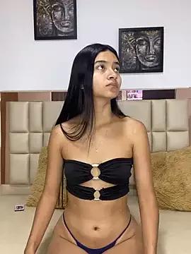 millycute18_ from StripChat