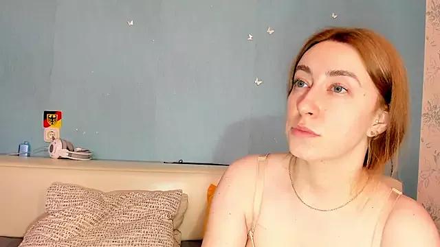 mimi_nati from StripChat
