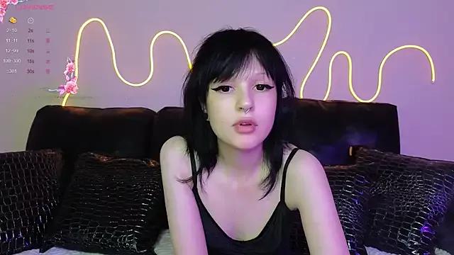 mimi_purrs from StripChat