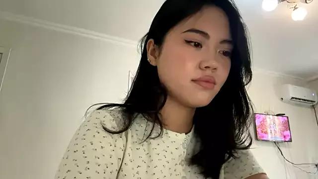 MIMIMary from StripChat is Freechat