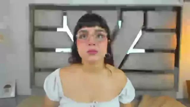 Mindy_Star_ from StripChat is Freechat