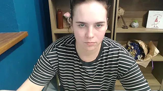 mini_girly from StripChat